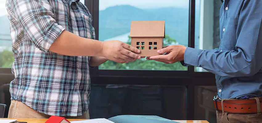 How We Determine Your Sell House with Reverse Mortgage Offer in Franklin Square, NY?